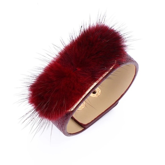 Faux Fur & Vegan Leather Cuff Bracelet - Picture 5 of 5